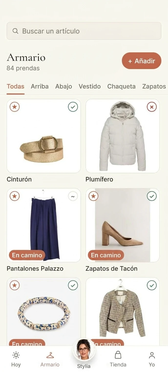 Pantalla «Armario» de la app Stylkyn: las prendas de tu armario